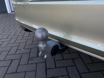 SKODA SUPERB COMBI L&K 4x4 SUITE VOLL GARANTIE-06 2029