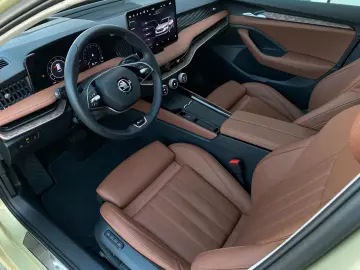 SKODA SUPERB COMBI L&K 4x4 SUITE VOLL GARANTIE-06 2029