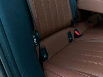 SKODA SUPERB COMBI L&K 4x4 SUITE VOLL GARANTIE-06 2029