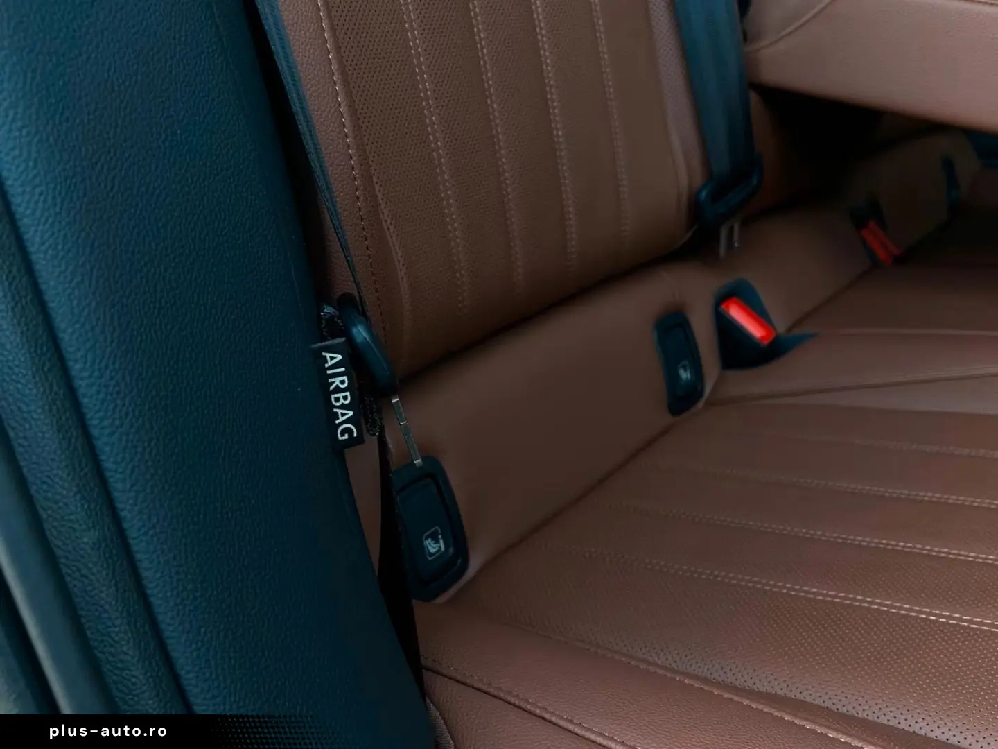 SKODA SUPERB COMBI L&K 4x4 SUITE VOLL GARANTIE-06 2029