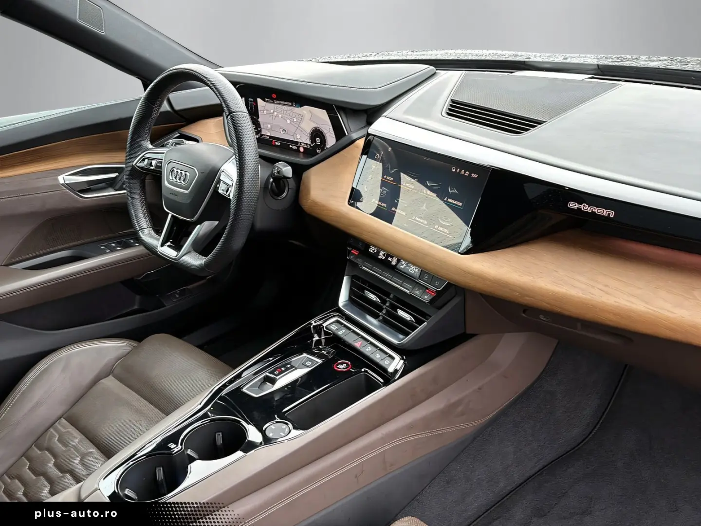 AUDI e-tron GT quattro  DYNAMIK 360  OPTIK HUD MATRIX