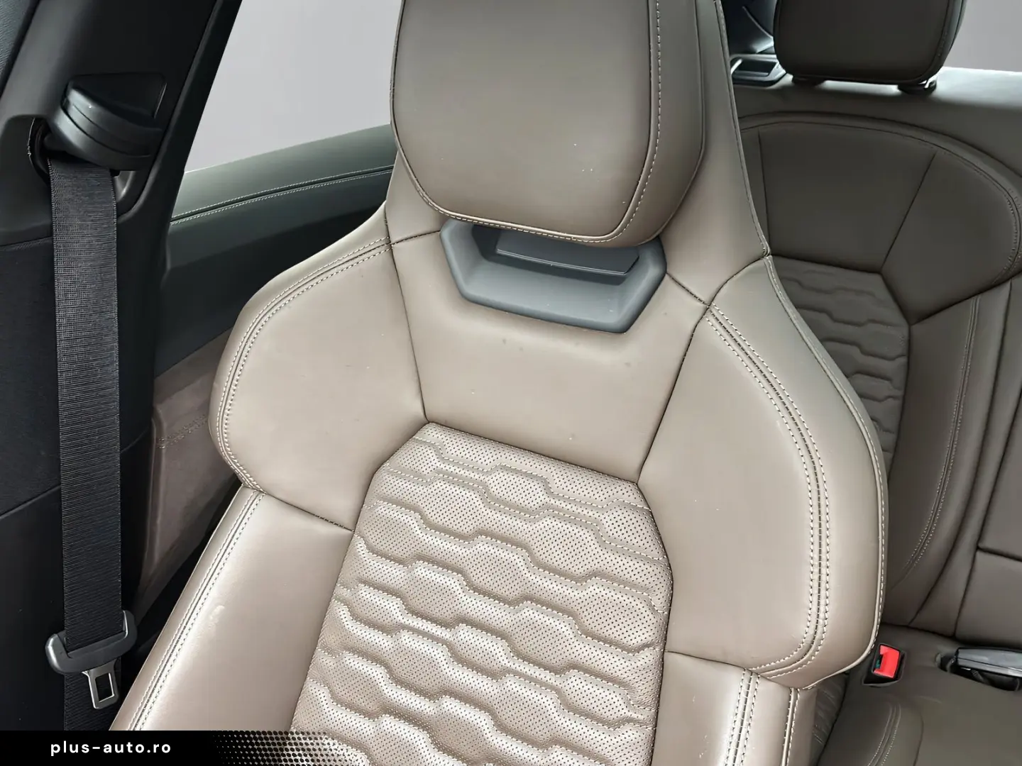 AUDI e-tron GT quattro  DYNAMIK 360  OPTIK HUD MATRIX