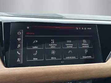 AUDI e-tron GT quattro  DYNAMIK 360  OPTIK HUD MATRIX