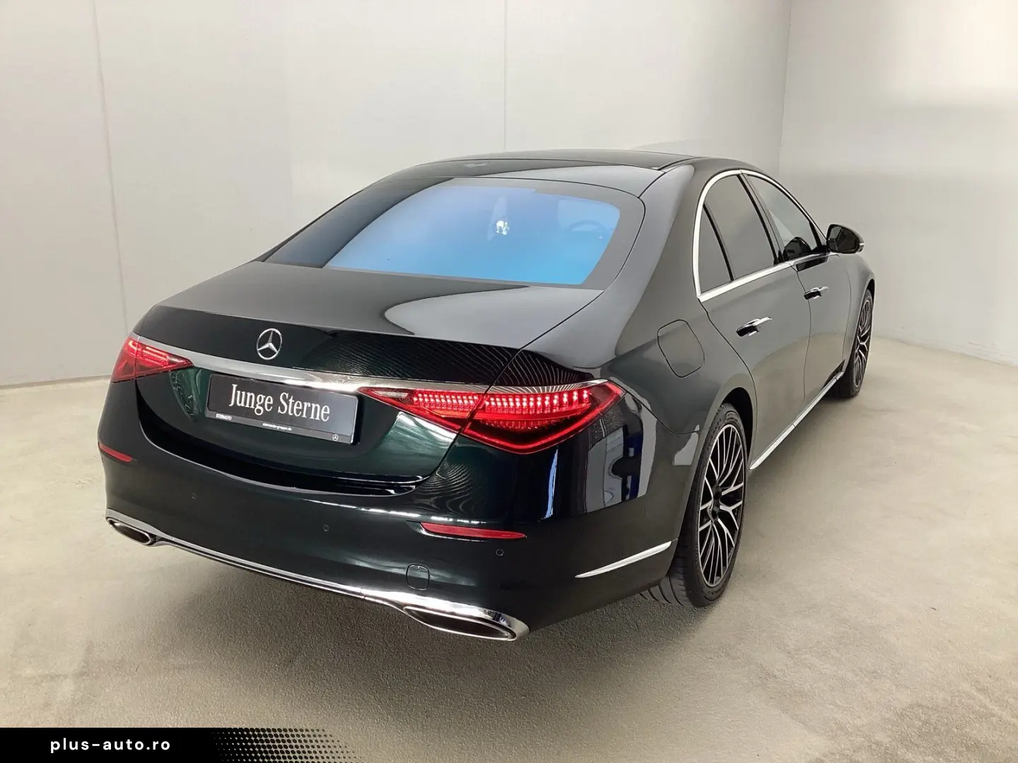 MERCEDES-BENZ S 580e 4M Massage Pano Airmatic  Burmester