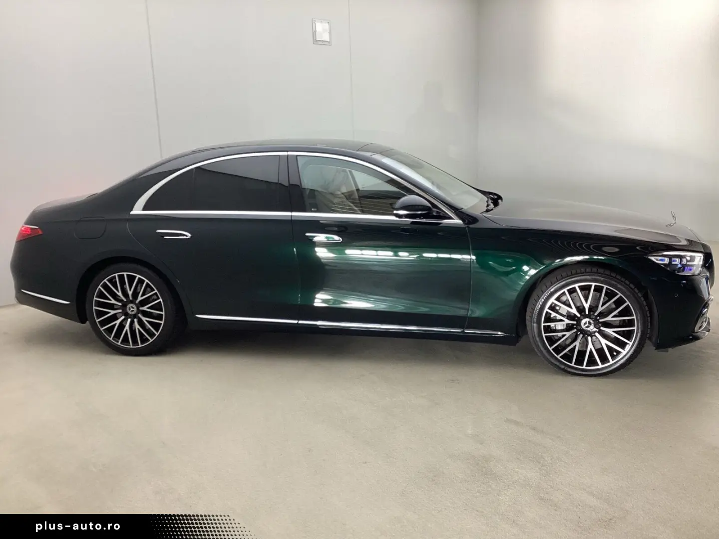 MERCEDES-BENZ S 580e 4M Massage Pano Airmatic  Burmester