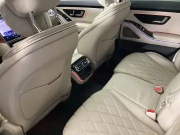 MERCEDES-BENZ S 580e 4M Massage Pano Airmatic  Burmester
