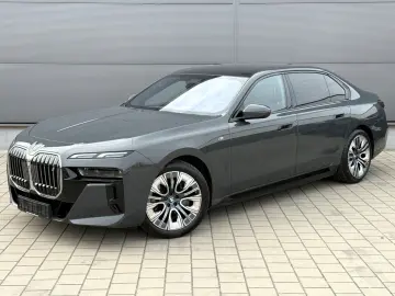 BMW i7 xDrive 60 M Sport Integral B&W Lounge Seating