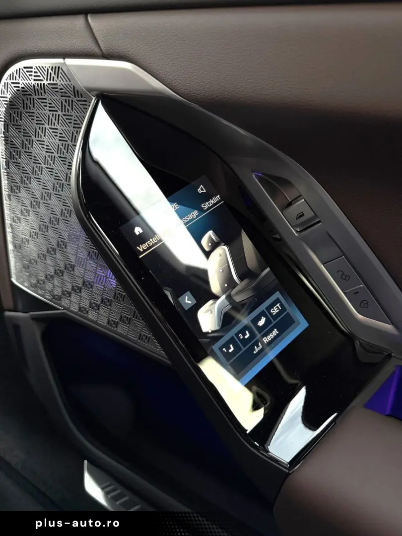 BMW i7 xDrive 60 M Sport Integral B&W Lounge Seating