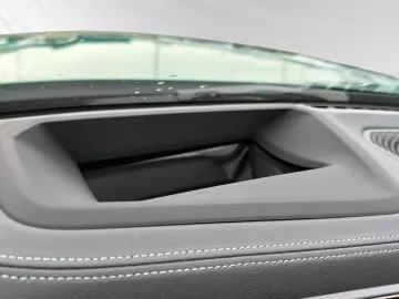 BMW M3 Competition Limousine Head-Up Harman Kardon