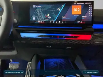 BMW M5 Limousine AHK Navi ACC SiKlima 0 5 %-Regelung