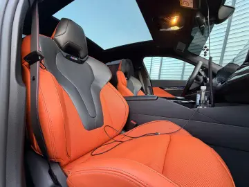 BMW M5 4.4 V8 xDrive BMW Garantie  NAP Abgas B&W