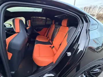 BMW M5 4.4 V8 xDrive BMW Garantie  NAP Abgas B&W