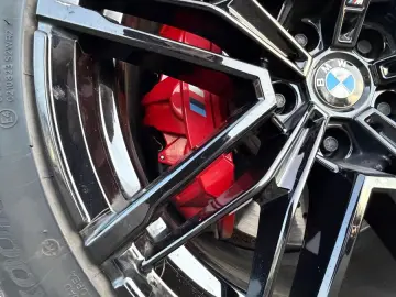 BMW M5 4.4 V8 xDrive BMW Garantie  NAP Abgas B&W