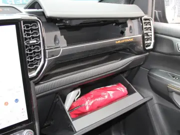 FORD Ranger 2.0 Wildtrak Navi Blis B&O el Rollo AHK