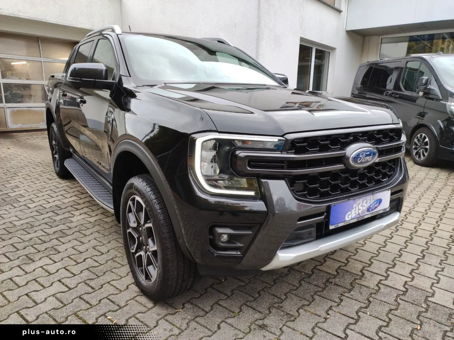 FORD Ranger Wildtrak DoKa Autom Rollo LED ACC AHK