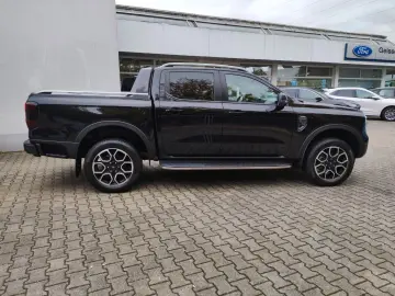FORD Ranger Wildtrak DoKa Autom Rollo LED ACC AHK