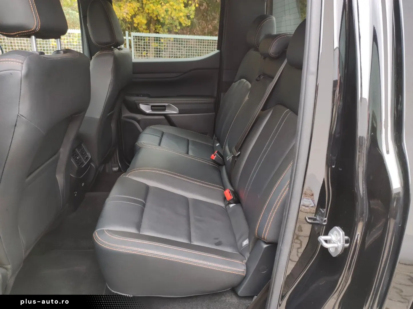 FORD Ranger Wildtrak DoKa Autom Rollo LED ACC AHK