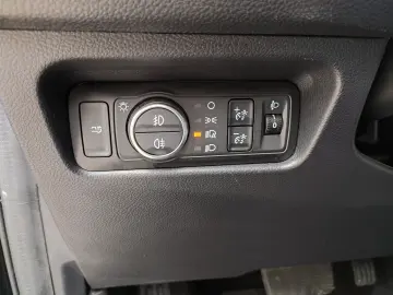 FORD Ranger Wildtrak DoKa Autom Rollo LED ACC AHK