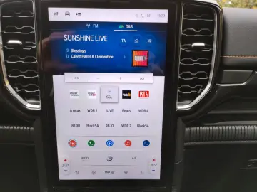 FORD Ranger Wildtrak DoKa Autom Rollo LED ACC AHK