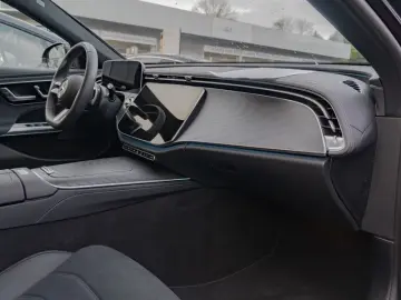 MERCEDES-BENZ E 400 e 4M AMG-Sport DIGITAL 360 Totw &hellip;
