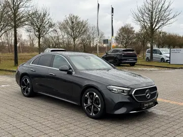MERCEDES-BENZ E 400 e Advanced-Plus Pano Leder DC-Laden