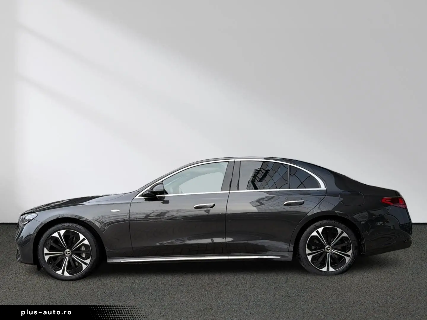 MERCEDES-BENZ E 400 e 4M Exclusive DigitalLight Dist&hellip;