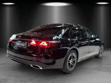 MERCEDES-BENZ E400e AMG Premium  AIRMATIC Masage HAL&hellip;