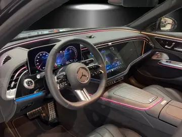 MERCEDES-BENZ E400e AMG Premium  AIRMATIC Masage HAL&hellip;