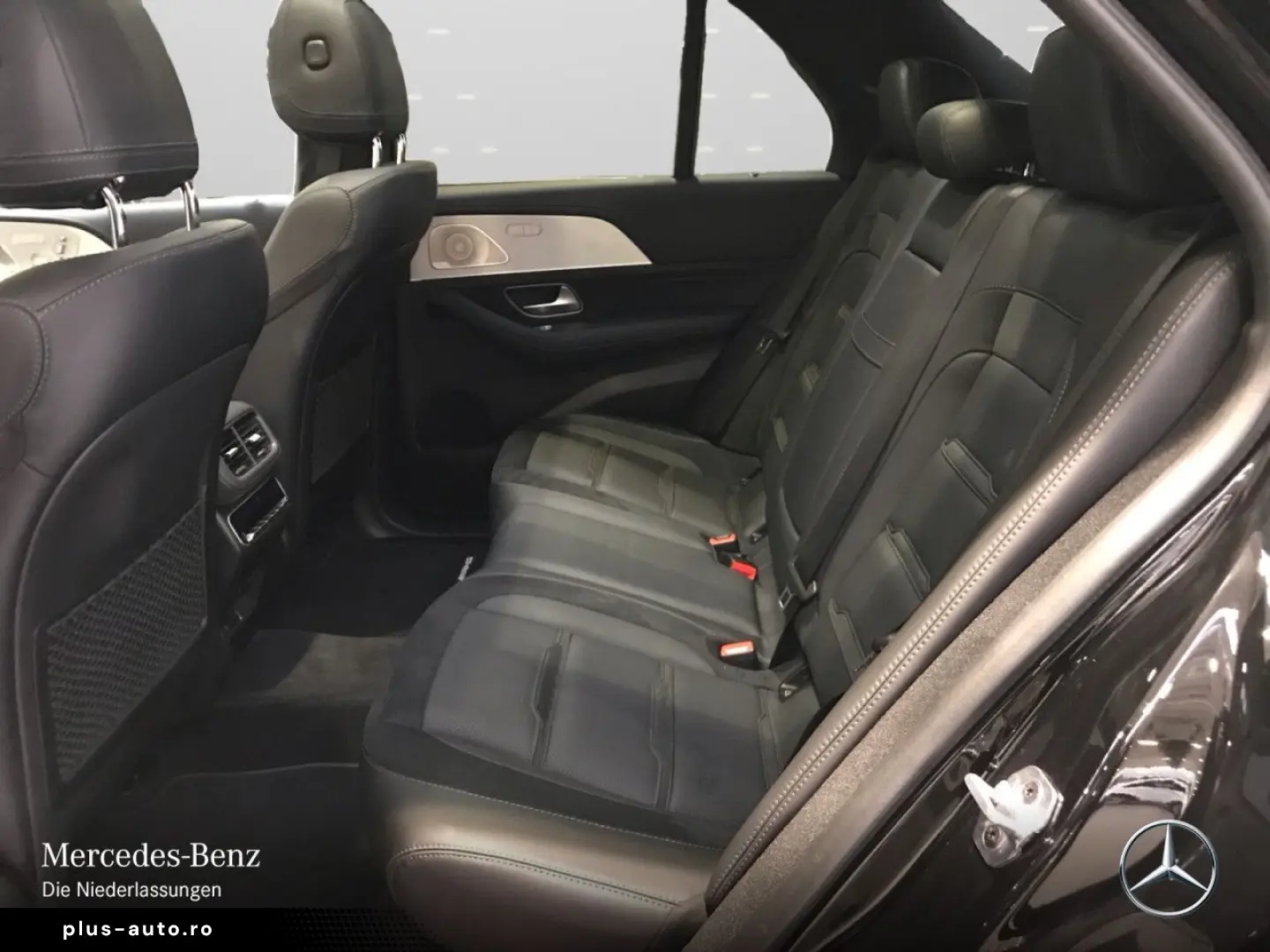 MERCEDES-BENZ GLE53 4M AMG Dist Pano AHK Burm 22  Pe&hellip;