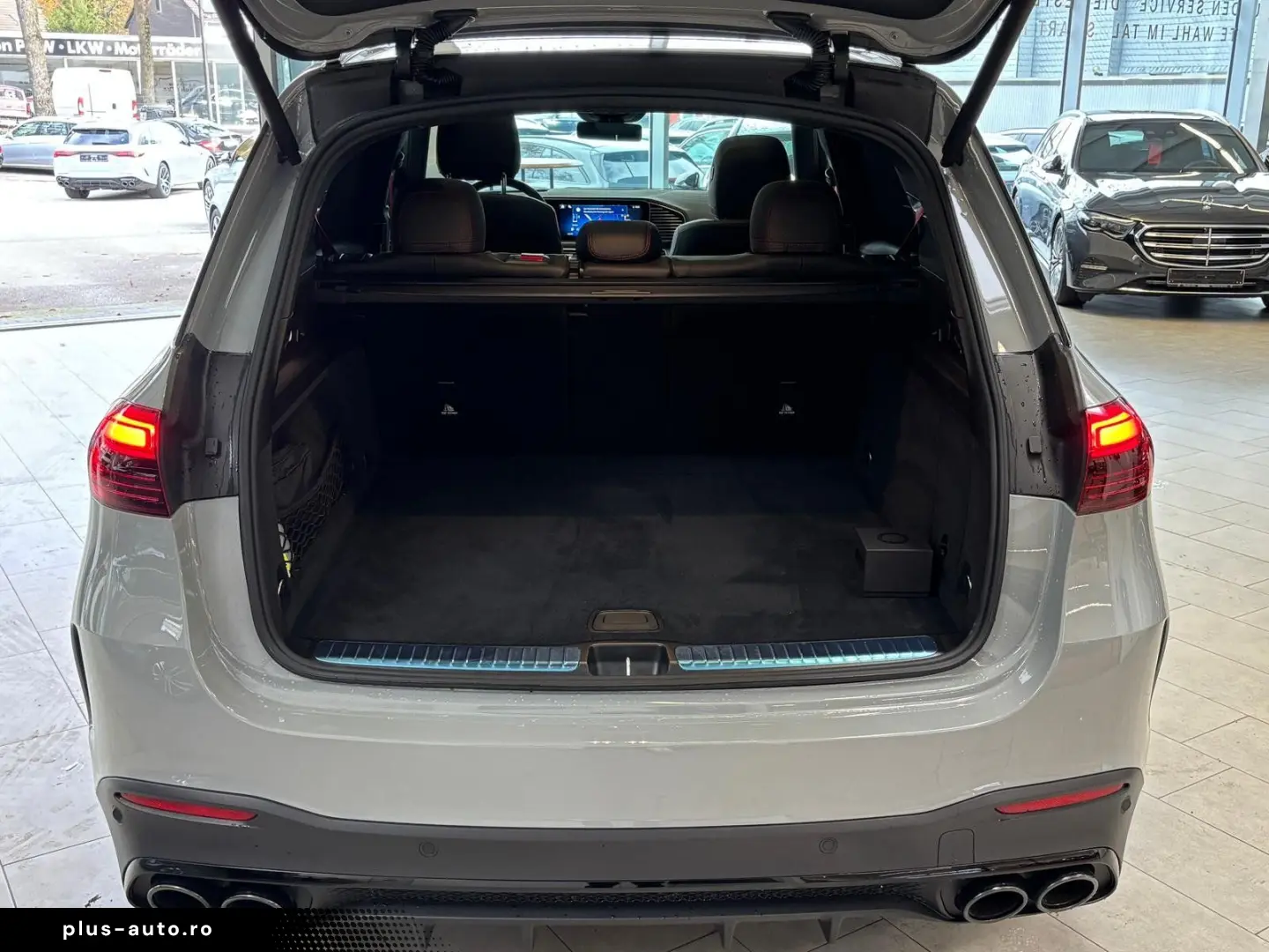 MERCEDES-BENZ GLE 53 4M  PERF. DISTR PANO HUD BURM MBEAM 360