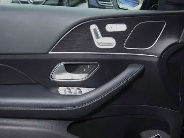 MERCEDES-BENZ GLE 400 d 4MATIC AMG Night Pano.-Dach &hellip;