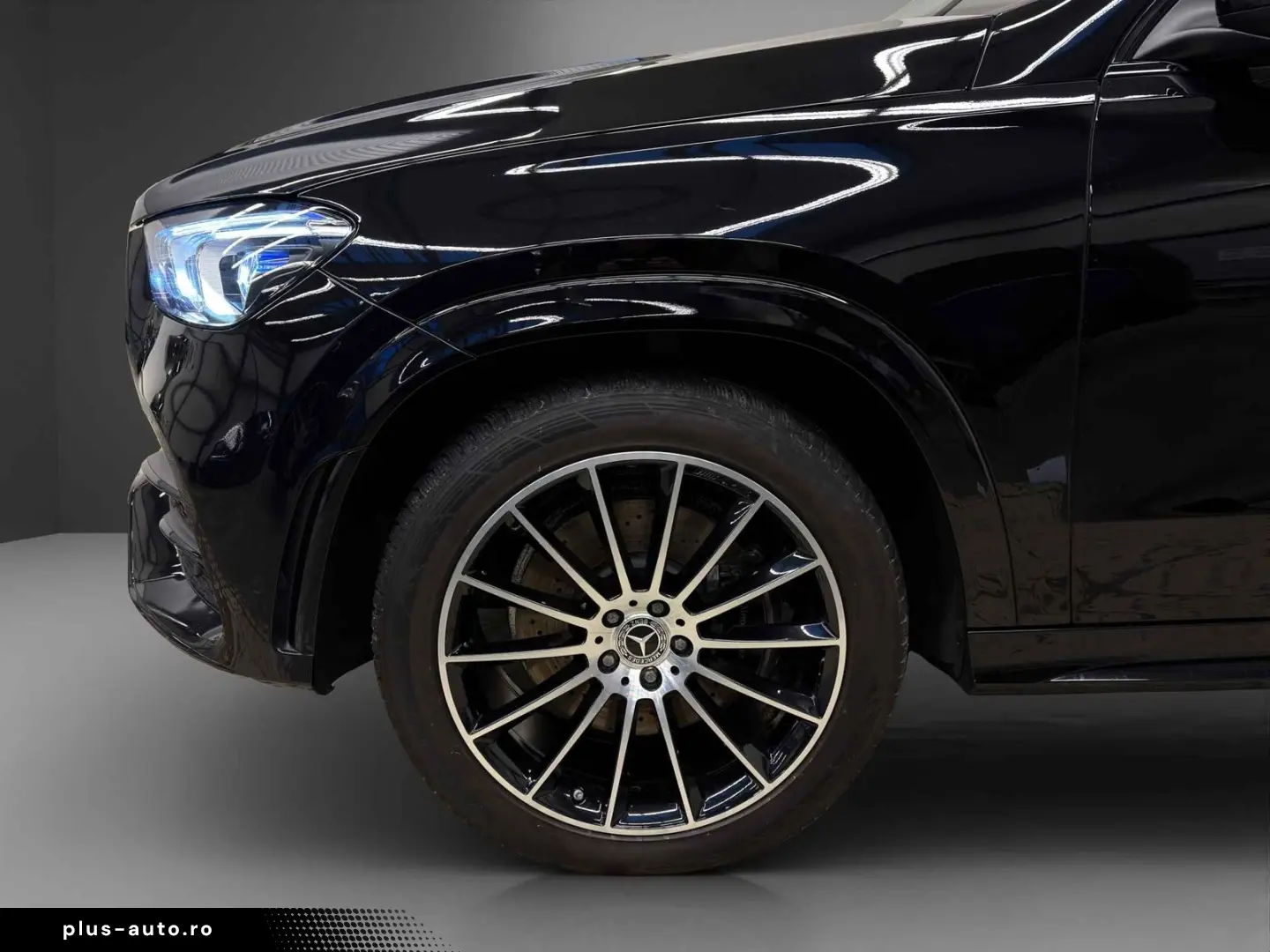 MERCEDES-BENZ GLE 400 d 4M AHK STH Pano NIGHT Multibeam 21