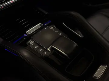 MERCEDES-BENZ GLE 400 d 4M AHK STH Pano NIGHT Multibeam 21