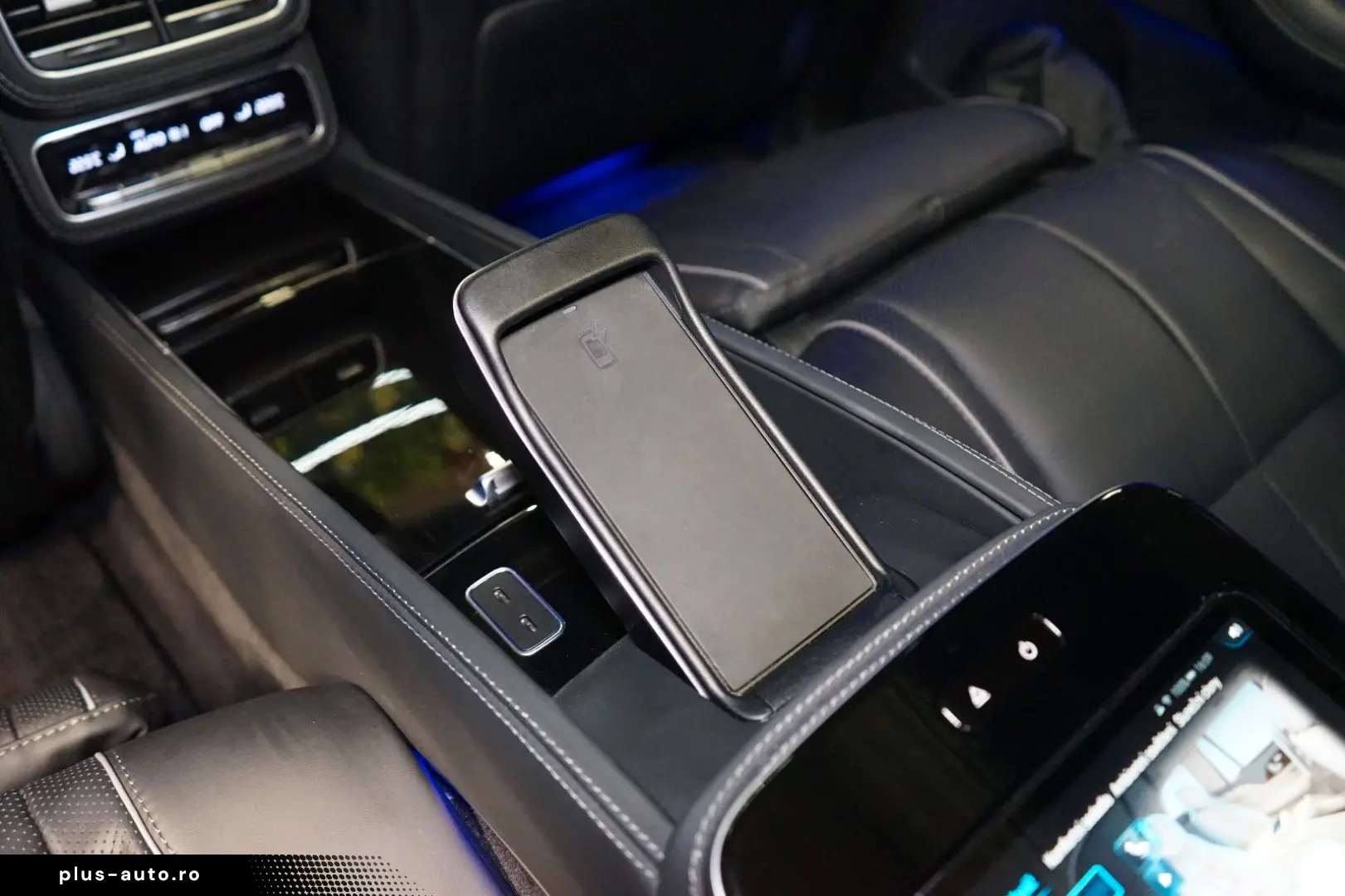 MERCEDES-BENZ 600 Maybach 4M HUD AUX HEAT MEDIA 145.&hellip;