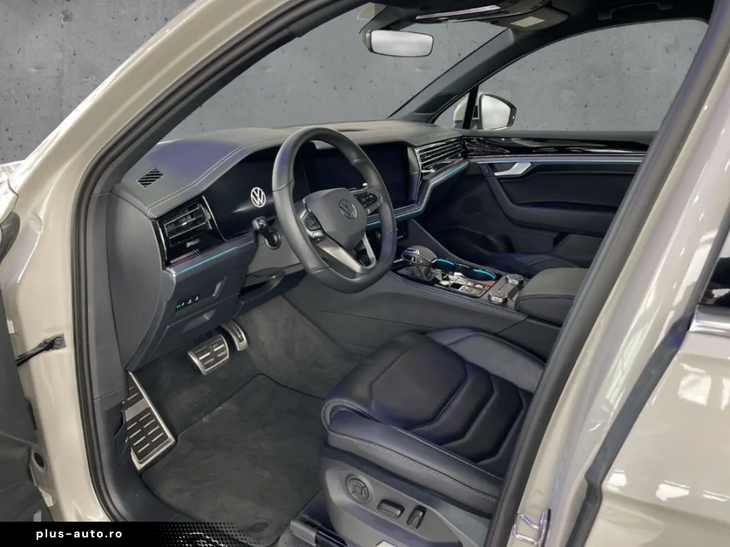 VW Touareg TDI R-Line AHK IQ.LIGHT Memory HeadUp