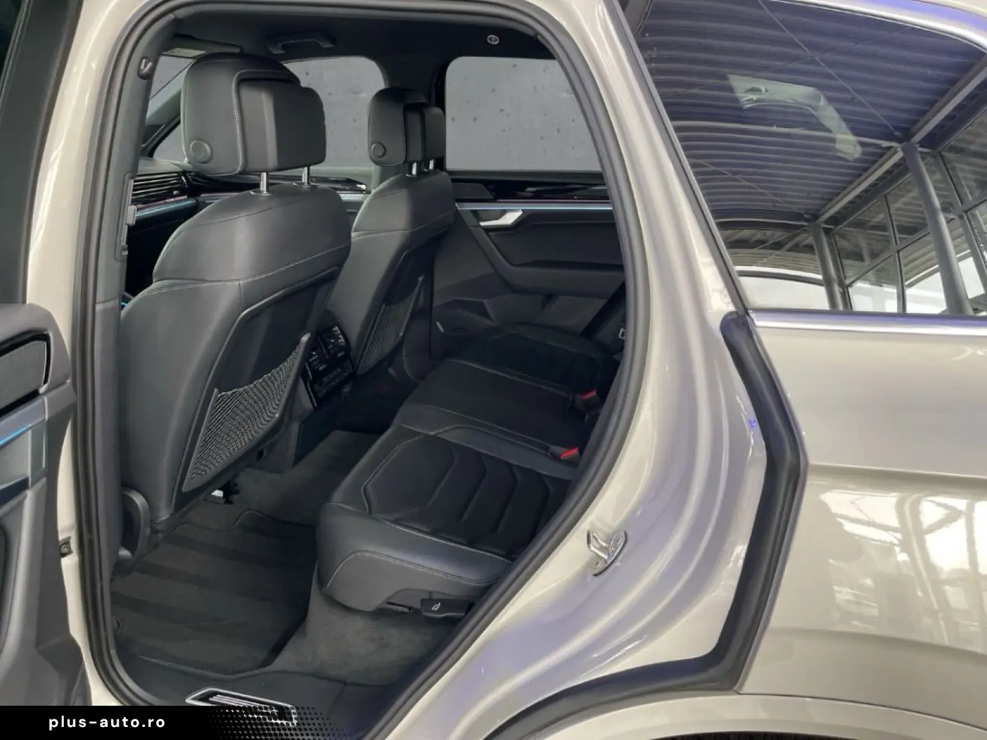 VW Touareg TDI R-Line AHK IQ.LIGHT Memory HeadUp