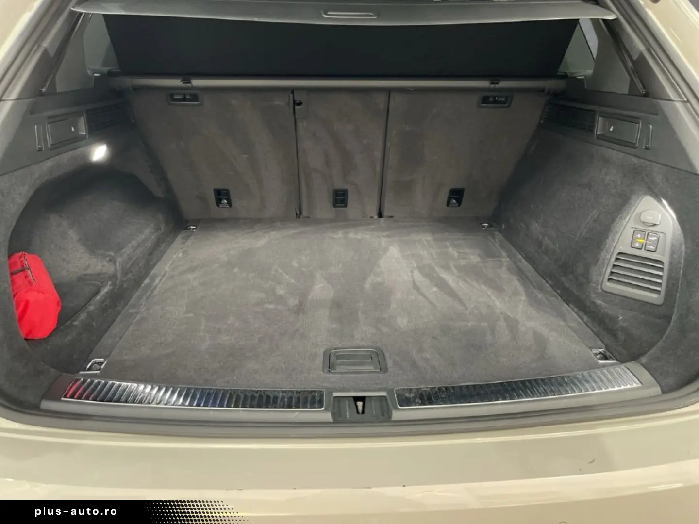 VW Touareg TDI R-Line AHK IQ.LIGHT Memory HeadUp