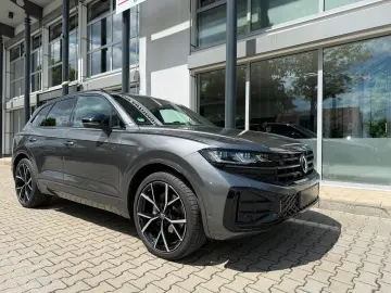 VW Touareg  R-Line   DYNAUDIO  22   AHK  LUFT  PANO