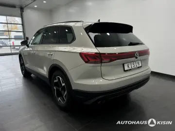 VW Touareg 3.0 TDI 4M. V6  Luftfed.  AHK  Leder LED
