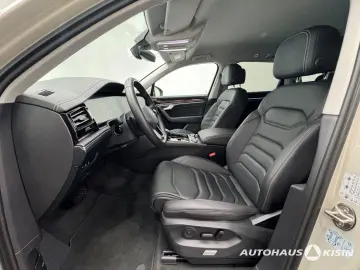 VW Touareg 3.0 TDI 4M. V6  Luftfed.  AHK  Leder LED