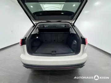 VW Touareg 3.0 TDI 4M. V6  Luftfed.  AHK  Leder LED