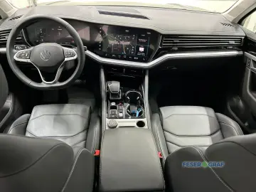 VW Touareg V6 TDI 170 KW 4-Motion AHK Kamera Leder