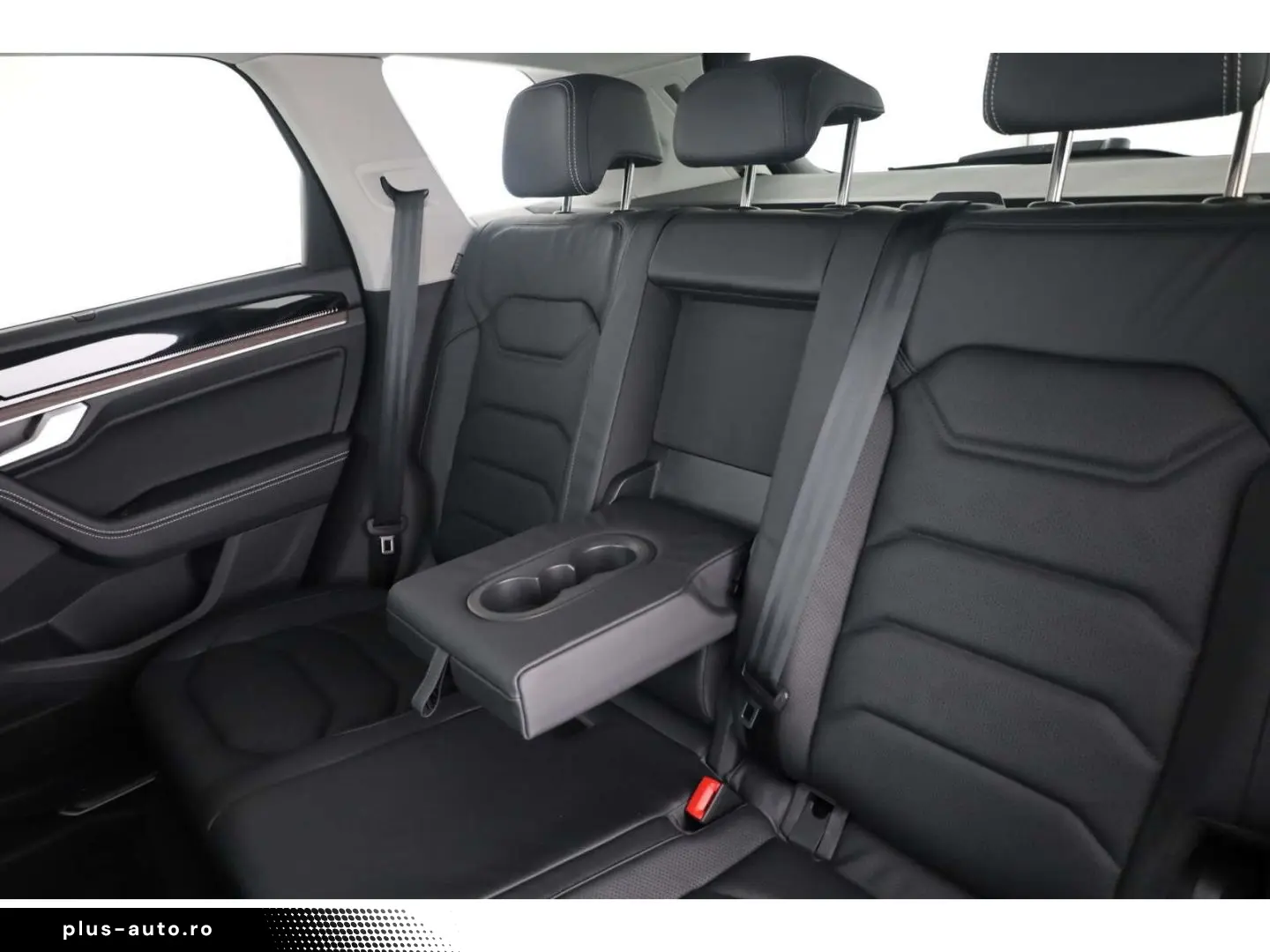 VW Touareg 3.0 TDI V6 4Mot. Elegance Tip. AHK NAV