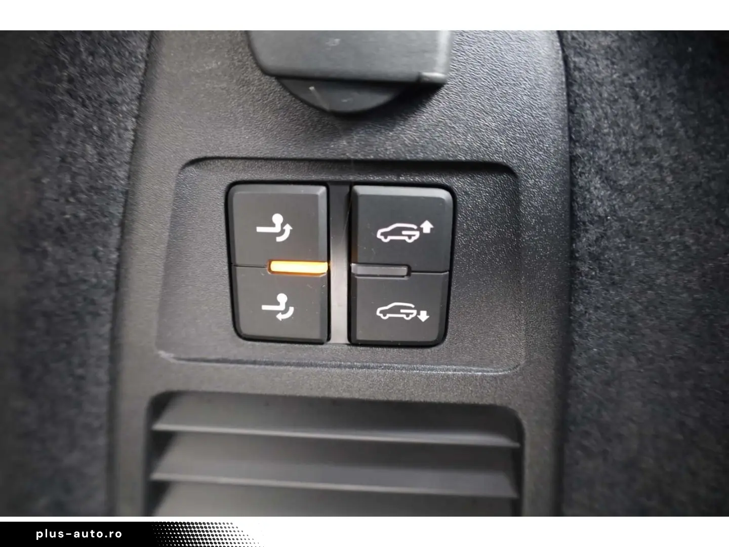 VW Touareg 3.0 TDI V6 4Mot. Elegance Tip. AHK NAV