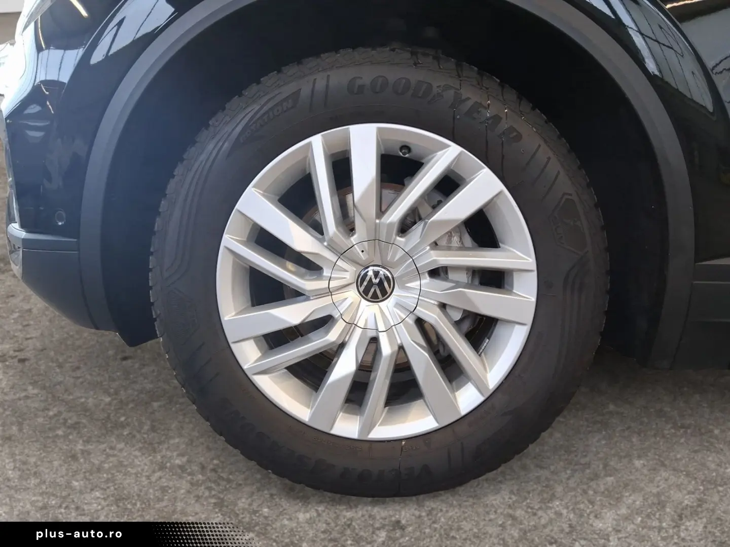 VW Touareg 3.0 TDI Tiptr. 4M  AHK Luft LED Navi