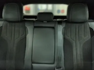 PEUGEOT 408 Hybrid GT