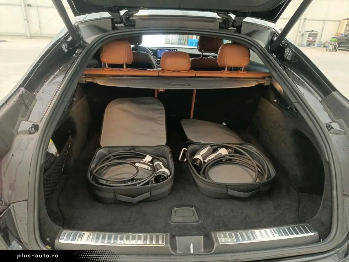 MERCEDES-BENZ GLC 300 e  Coupe AMG Line 4Matic