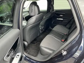 MERCEDES-BENZ GLC 300 e 4Matic