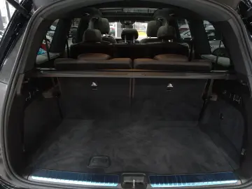 MERCEDES-BENZ GLS 580 4Matic