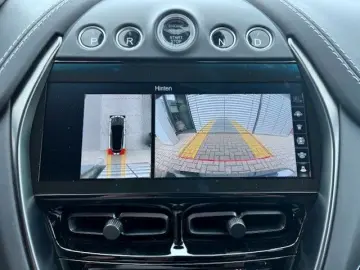 ASTON MARTIN DBX 4.0 V8